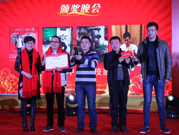 1475720389245235.png 6.png