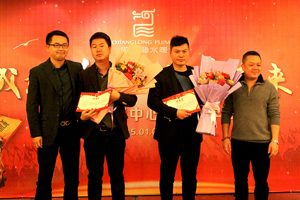 1475738480490304.jpg 4.jpg