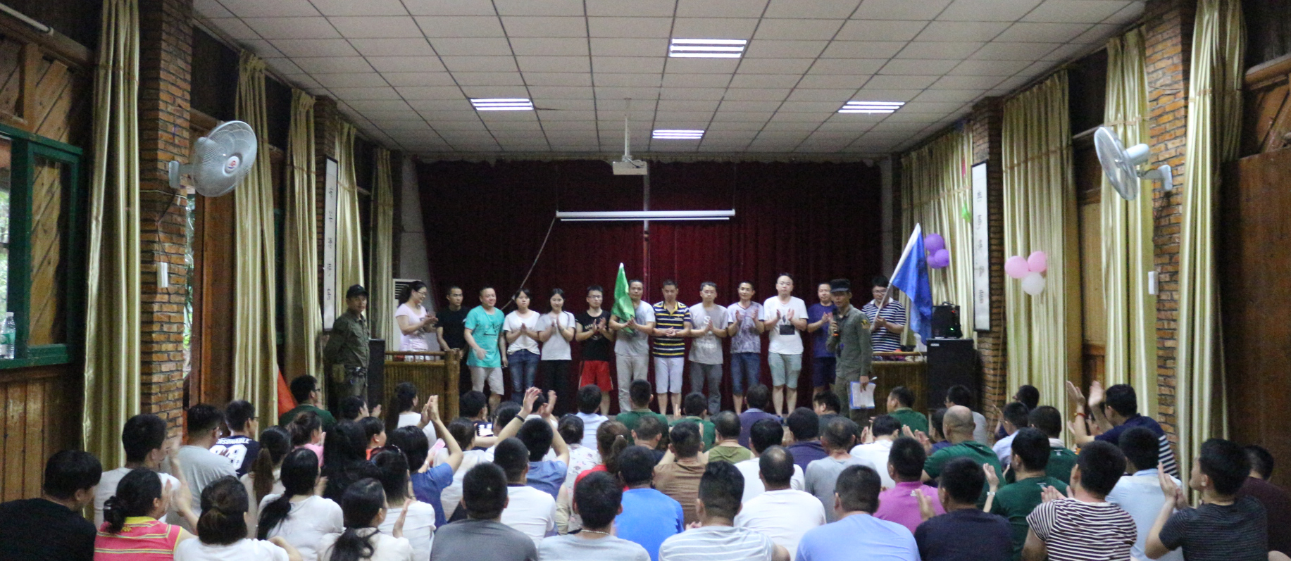 1499734328191464.jpg 冠軍隊.jpg